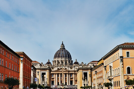 View of St. Peter's Basilica (4th century) and Vatican City, Rome, Italy, Europe 