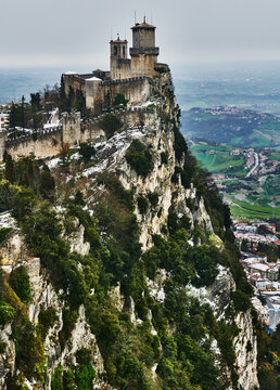 The Guaita Fortress (11th century), the oldest and most famous of the three towers located atop Monte Titano in San Marino, Europe