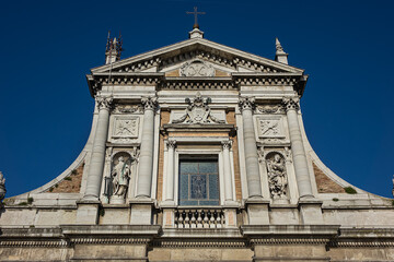 Fototapeta premium Basilica of Santa Maria in Porto is one of the most important Baroque religious monuments in Ravenna. Built over a long period between the XVI and XVIII centuries. RAVENNA, ITALY.