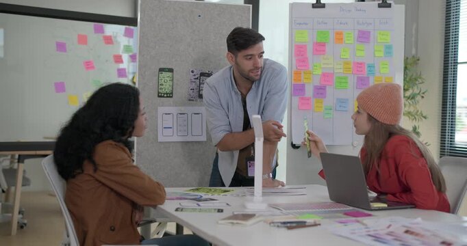  UI,UX developer optimize smart energy app, color, button, real-time monitoring of efficient insight