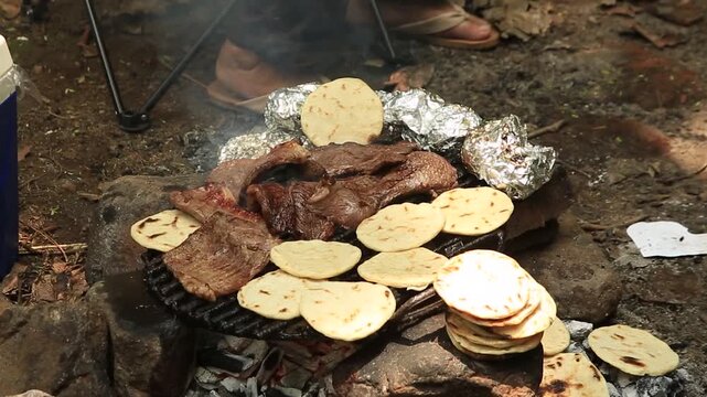 Salvadorean Tortilla corn meat 
