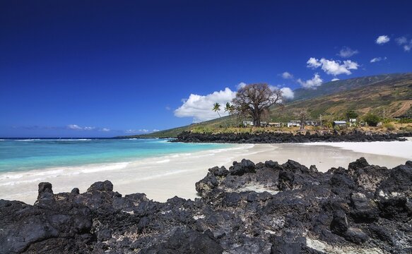 Rocks, sandy beach, Grande Comore, Comoros