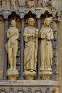 Portal of the Church of Our Dear Lady, French Gothic, detail, Trier, Rhineland-Palatinate, Germany