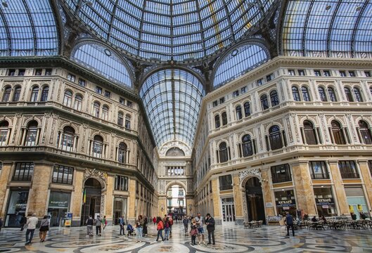 Galleria Umberto I, Naples, Gulf of Naples, Campania, Southern Italy, Italy
