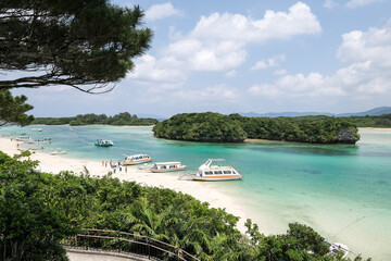 【石垣島】川平湾 グラスボート © firstocean