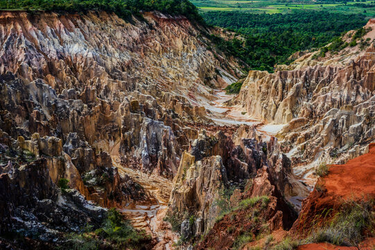 Cirque Rouge rock formations near Mahajanga overlook the surrounding valley.