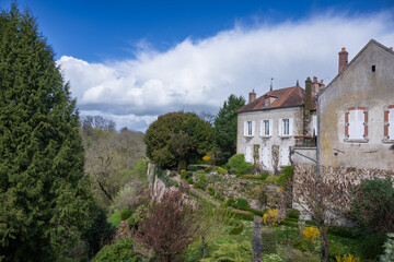 Obraz premium Semur-en-Auxois is a French town and commune, in the Burgundy region, Côte-d'Or department, in the Montbard district and Semur-en-Auxois canton.