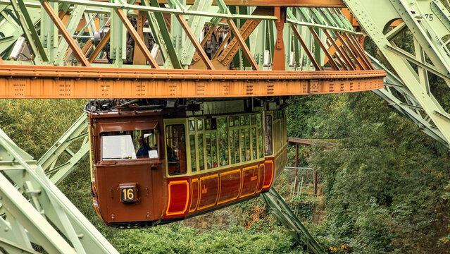 Kaiserwagen der Schwebeahn in Wuppertal