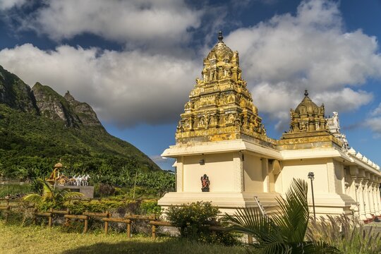 Sri Prasanna Venkateswara Hindu Temple, Mauritius