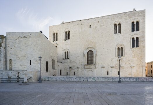East facade of the Romanesque Cathedral Basilica San Nicola,1087, Bari, Apulia, Italy