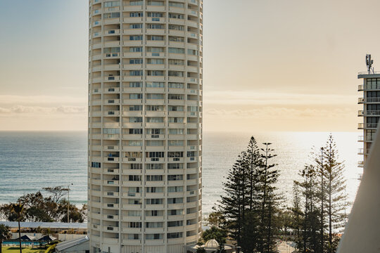 Round high-rise apartment building overlooking the ocean on the Gold Coast