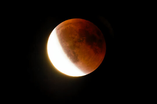 Stimmungsvolle Mond