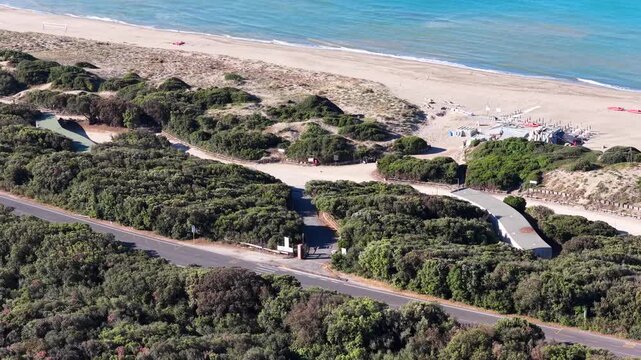 Il Litorale e la pineta di Castel Fusano tra Ostia e Torvaianica. Lazio, Italia.
Vista Aerea Panoramica del tratto di costa laziale.