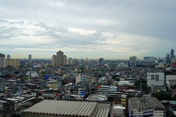 Obraz premium Aerial view of dense jakarta cityscape