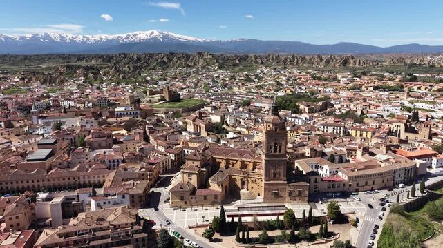 Vista a&eacute;rea de la Catedral de la Encarnaci&oacute;n de Guadix, Andaluc&iacute;a