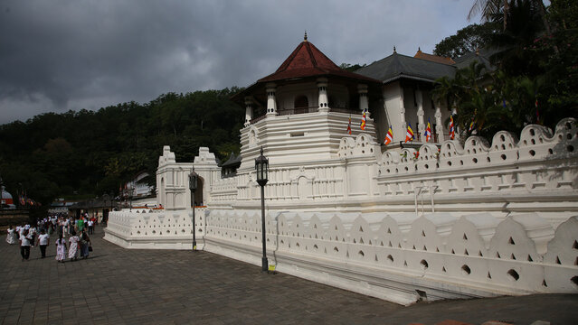 Templo del diente (Sri Dalada Maligawa) a.1592-5, Kandy (Sri Lanka)