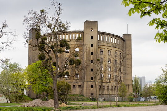 Ruine eines Gasometers in Dresden