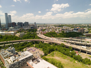 Obraz premium Jersey city skyline panorama showing a complex highway interchange with multiple elevated roads and vehicles, urban landscape infrastructure connecting new jersey districts