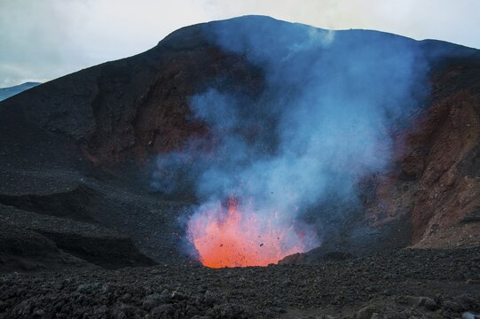 Active lava eruption on the Tolbachik volcano, Kamchatka, Russia