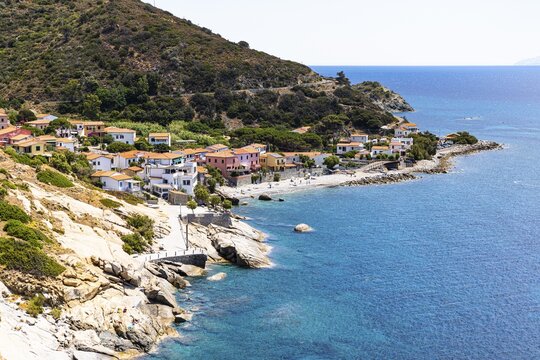 The village of Pomonte on the west coast of Elba, Tuscan Archipelago, Tuscany, Italy
