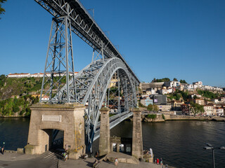 Fototapeta premium Famous Luiz I Bridge in Porto, Portugal over the River Douro 