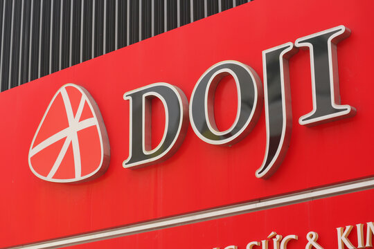 3D Doji Jewelry Store Signage Letters on Facade in Vung Tau, Vietnam, February 5, 2026