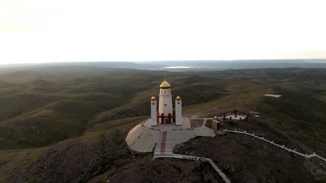 Drone view of the Adai Ata mausoleum on top of Mount Otpan Tau, the highest peak in Mangystau. Historical and sacred complex, the traditional celebration site of the spring Amal holiday. 