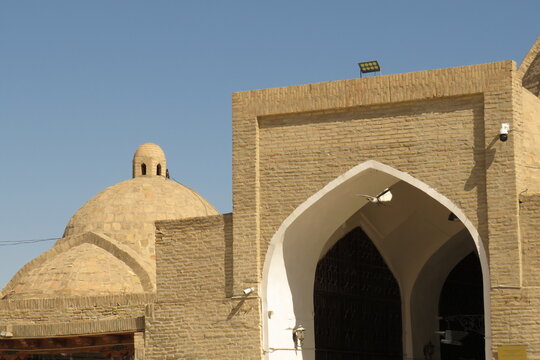 Toqi Zargaron Bazaar (16th century). Uzbekistan. Exterior view. World Heritage.
