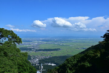 新潟県 弥彦村 弥彦ロープウェイ © Via Nova