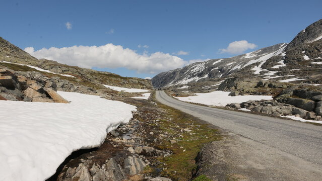 Norway, Gamle Strynefjellsvegen scenic road 258