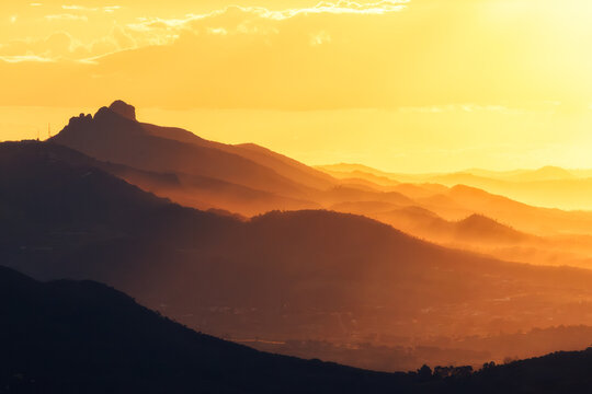  POR DO SOL, SERRA DO ROLA MO&Ccedil;A, NOVA LIMA MG