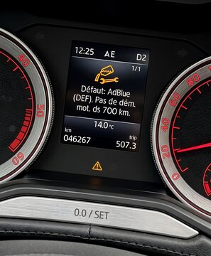 Analog Car Dashboard With AdBlue Fault Warning &ndash; Diesel Vehicle Instrument Cluster