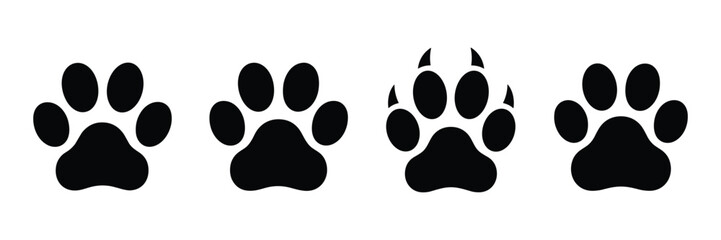 Set of animal paw prints © MdBillal