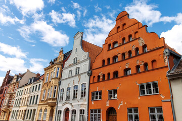 Obraz premium Cityscape with old gable houses in the historic center of Hanze city Wismar, Mecklenburg-Vorpommern, Germany, Europe