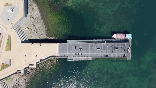 Vista a&eacute;rea muelle en Ancud