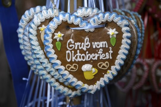 Gingerbread hearts at a candy stand at the Oktoberfest, Munich, Bavaria, Germany