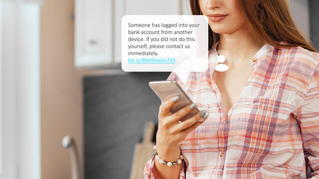 Warning about bank account access from unknown device received via text message