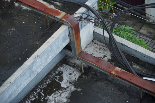electrical system in the ducts on the roof of a building