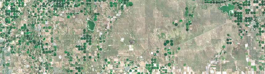 Fototapeta premium Denver Colorado agricultural fields and center pivot irrigation satellite view