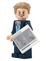 Obraz premium Dortmund - Deutschland 26. Mai 2026 - lego Minifigure Trainer mit Tatiktafel