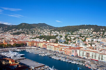 Widok na port, Alpy Nadmorskie, Nicea, Francja, View of the harbor, Alpes-Maritimes, Nice, France © 123108 Aneta