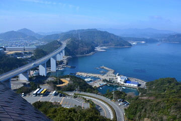 徳島県 鳴門市の大鳴門橋（鳴門海峡大橋） © Via Nova