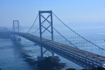 徳島県 鳴門市の大鳴門橋（鳴門海峡大橋） © Via Nova