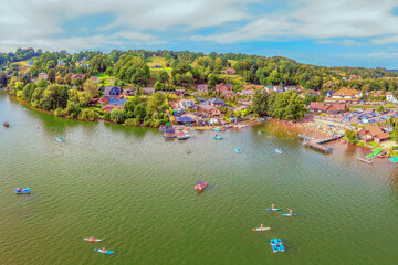 Kaszuby. Lato nad jeziorem Ostrzyckim. © Janusz Lipiński