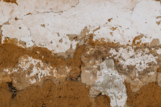 Mur ancien en torchis