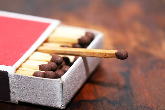 Matches Set
