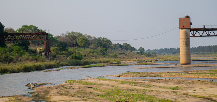 Alte Br&uuml;cke im Kr&uuml;ger National Park S&uuml;dafrika