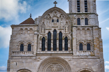 Fototapeta premium The Abbey of Vézelay, now known as the Basilica of Saint Mary Magdalene of Vézelay, is a Benedictine and Cluniac monastery in Vézelay in the French department of Yonne.