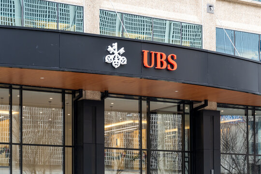 Nashville, Tennessee, USA - December 29, 2021: UBS office building in UBS Tower on Deaderick Street in  Nashville, Tennessee, USA. UBS Group AG is a Swiss multinational investment bank and financial s