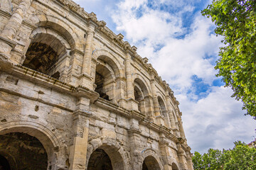 Fototapeta premium Les Arènes de Nîmes dans le Gard en France